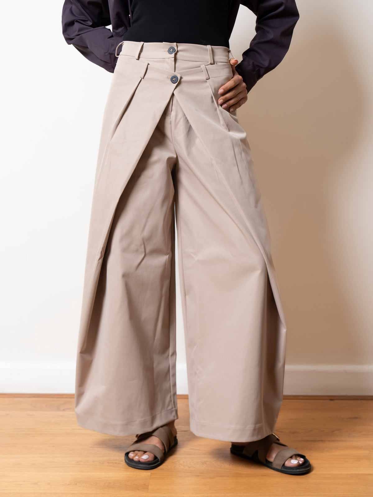 Duet Pants in Beige