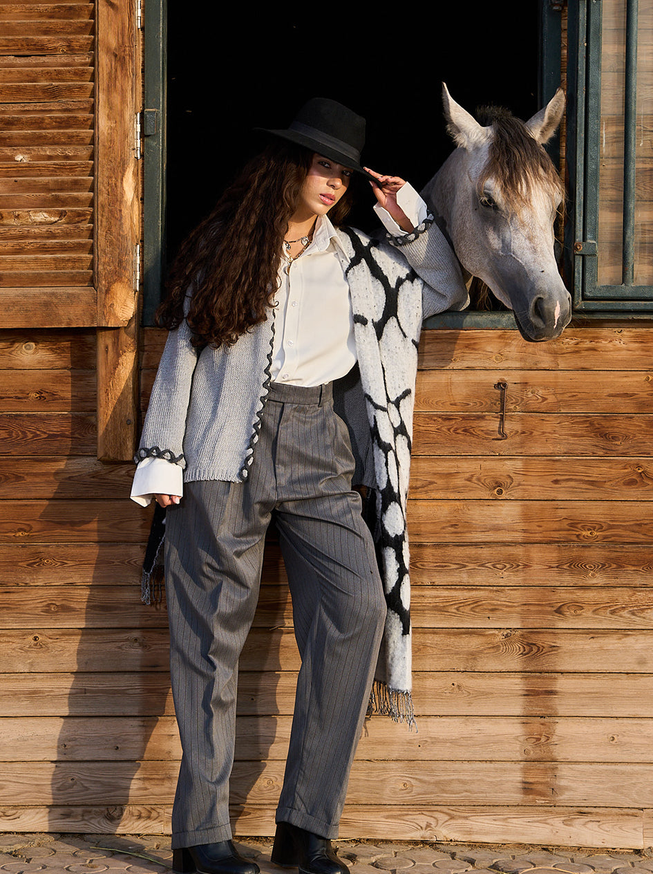 The Muse Off-Duty - Light Grey