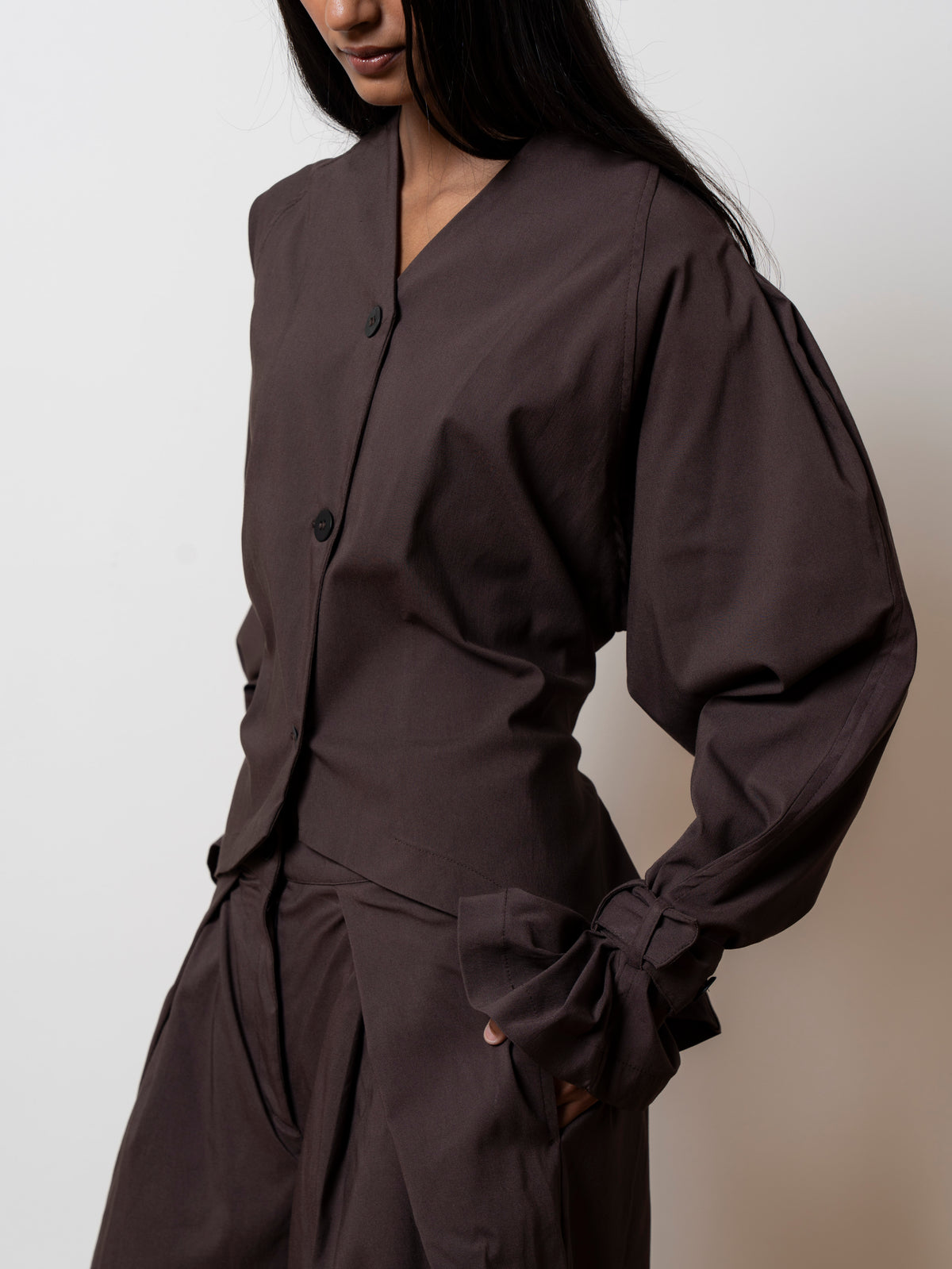 Dominique Set in Brown