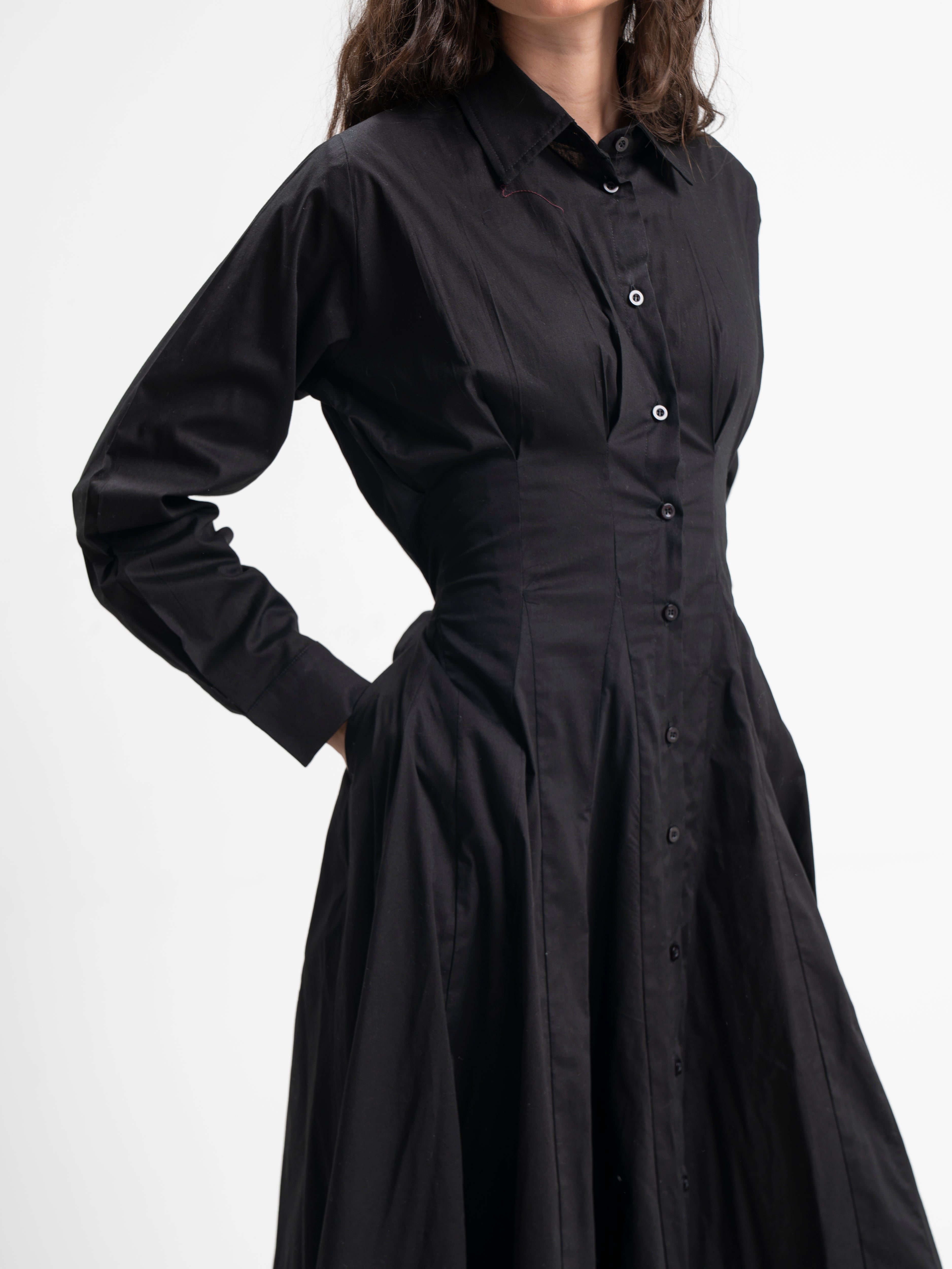 The Belle Poplin Dress in Black
