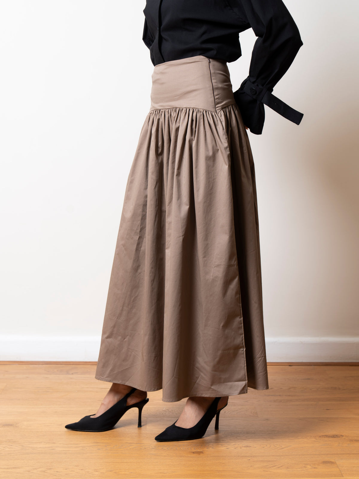 The Silhouette Skirt in Beige