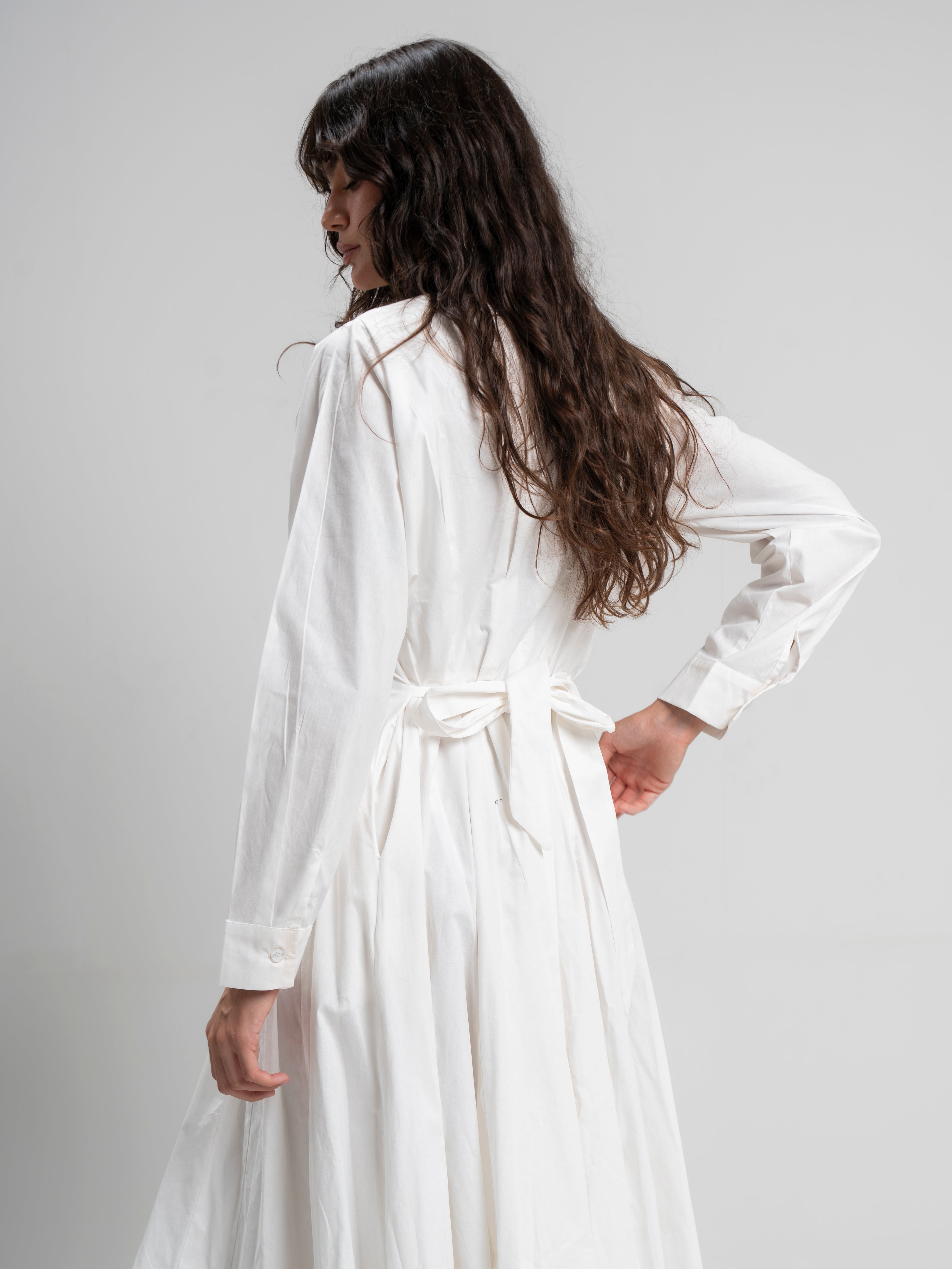 The Belle Poplin Dress in White