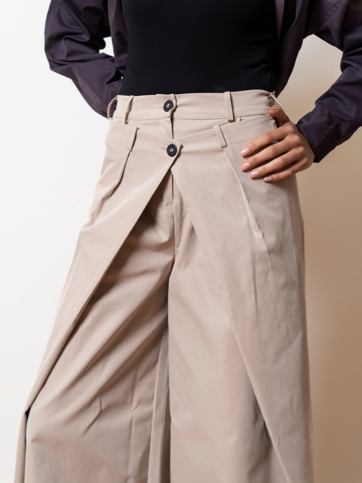 Duet Pants in Beige