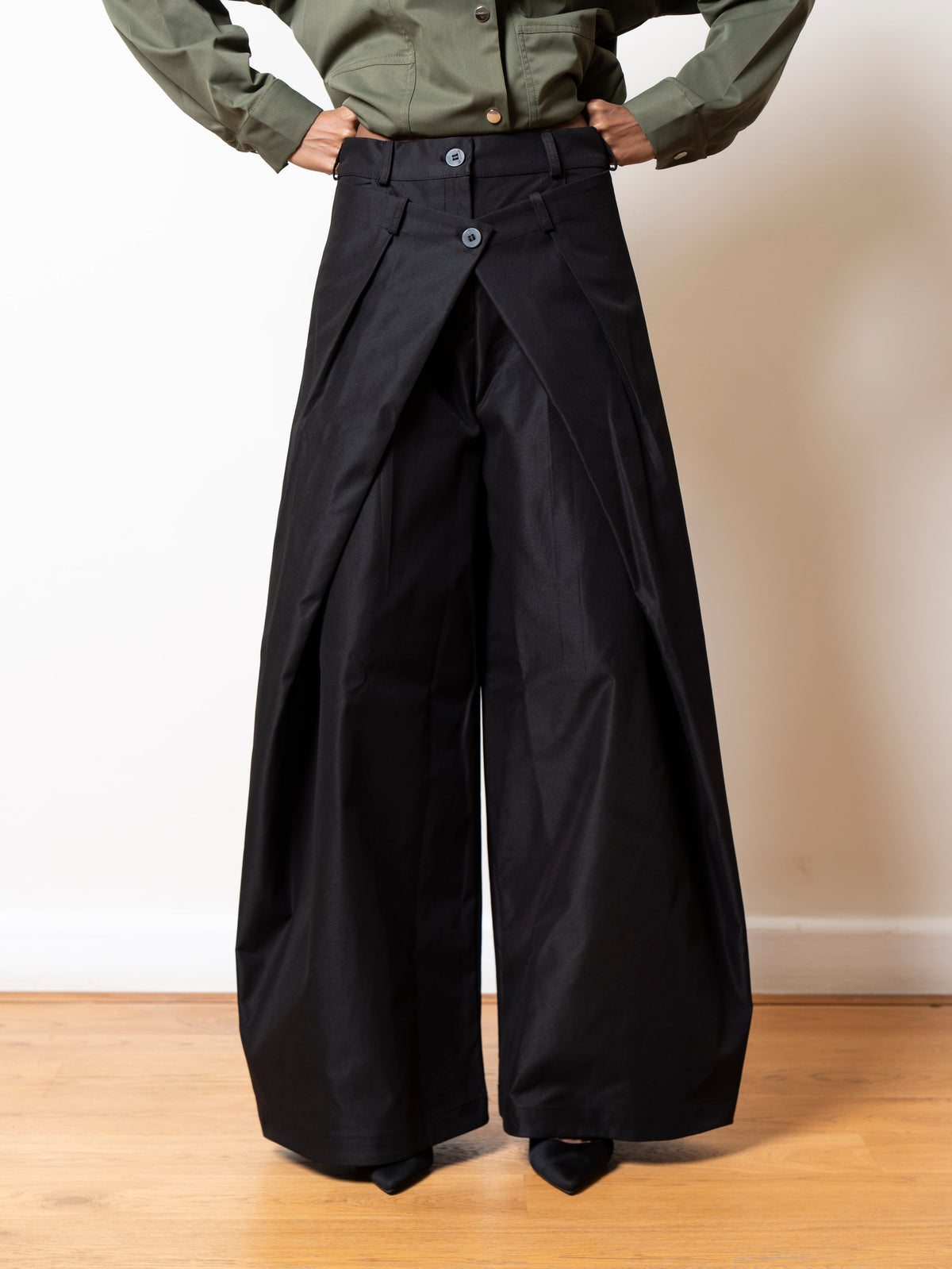 Duet Pants in Black