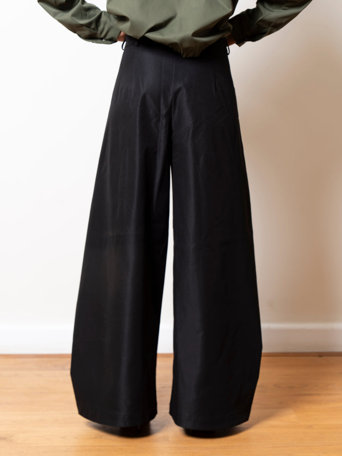 Duet Pants in Black