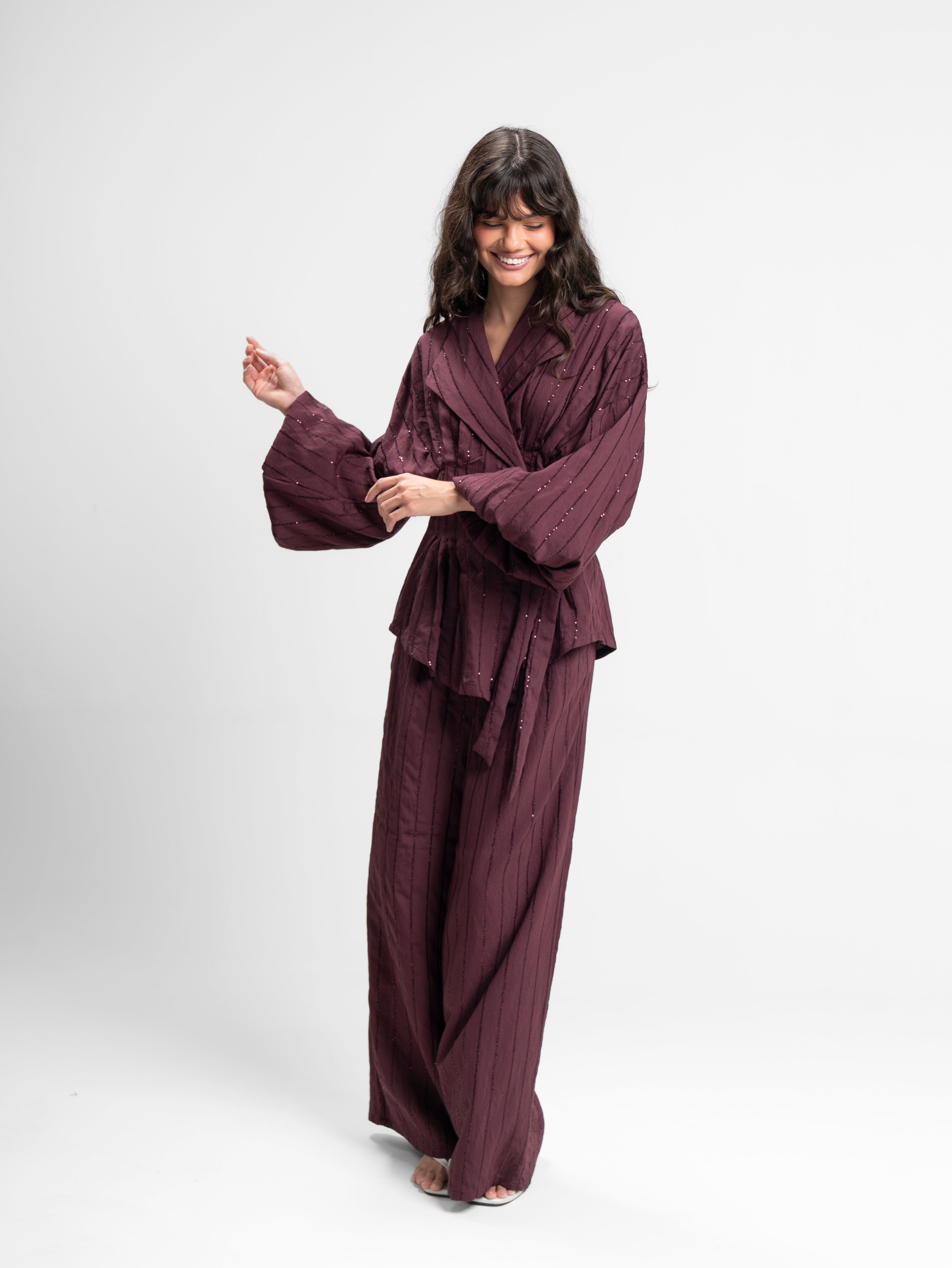 The Cinch set in burgundy