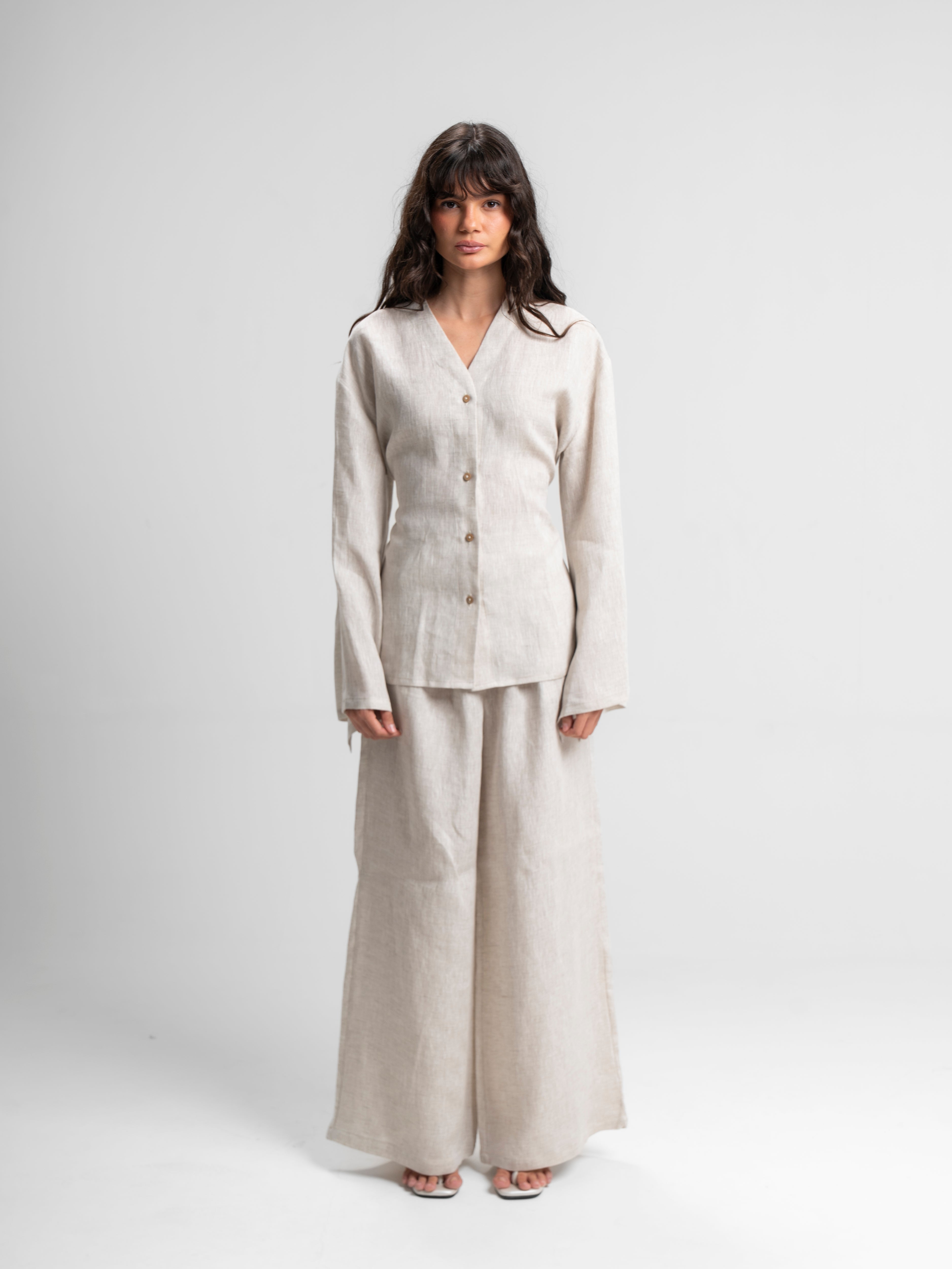The Sculpt Linen Set in Beige
