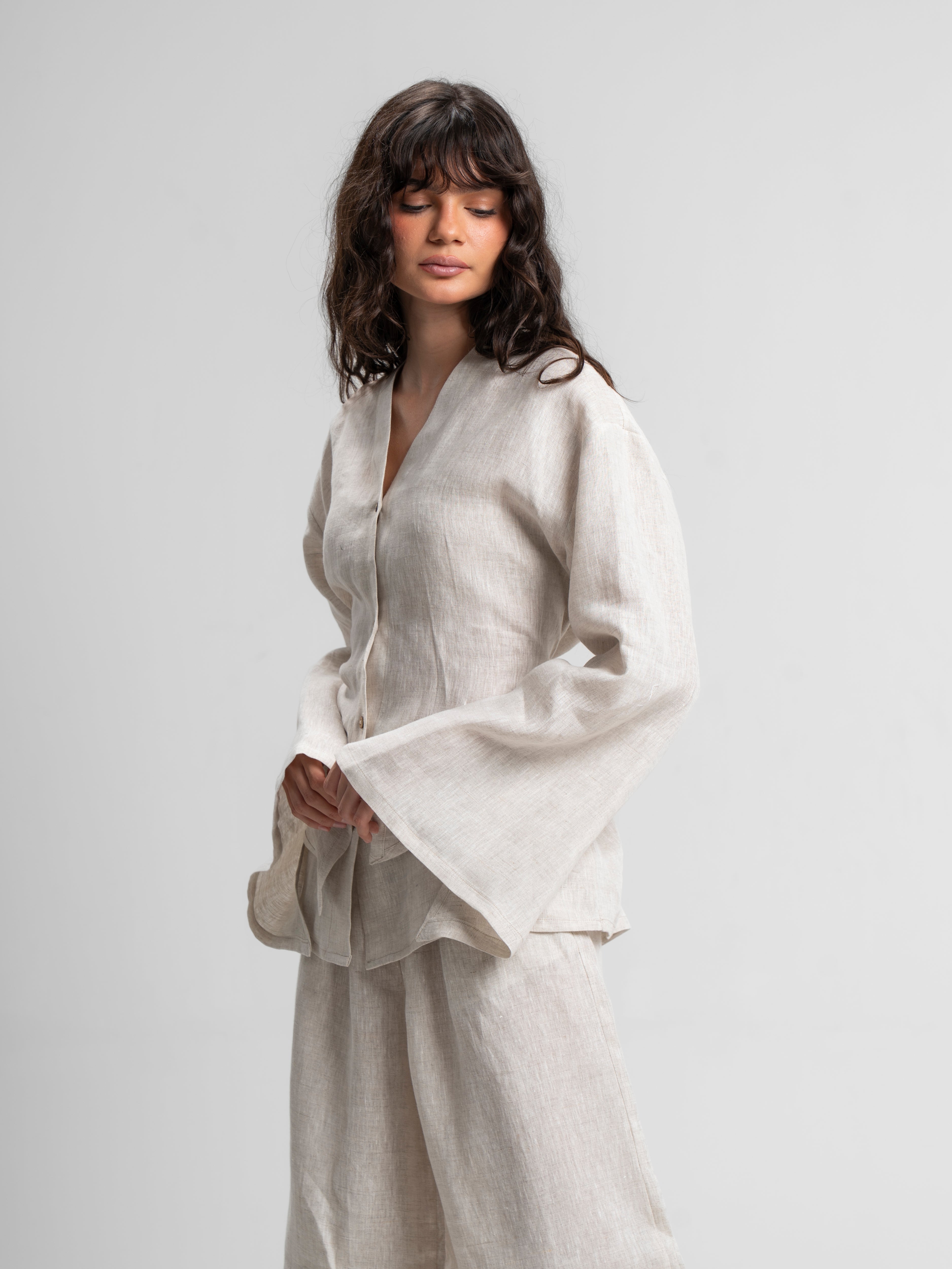The Sculpt Linen Set in Beige