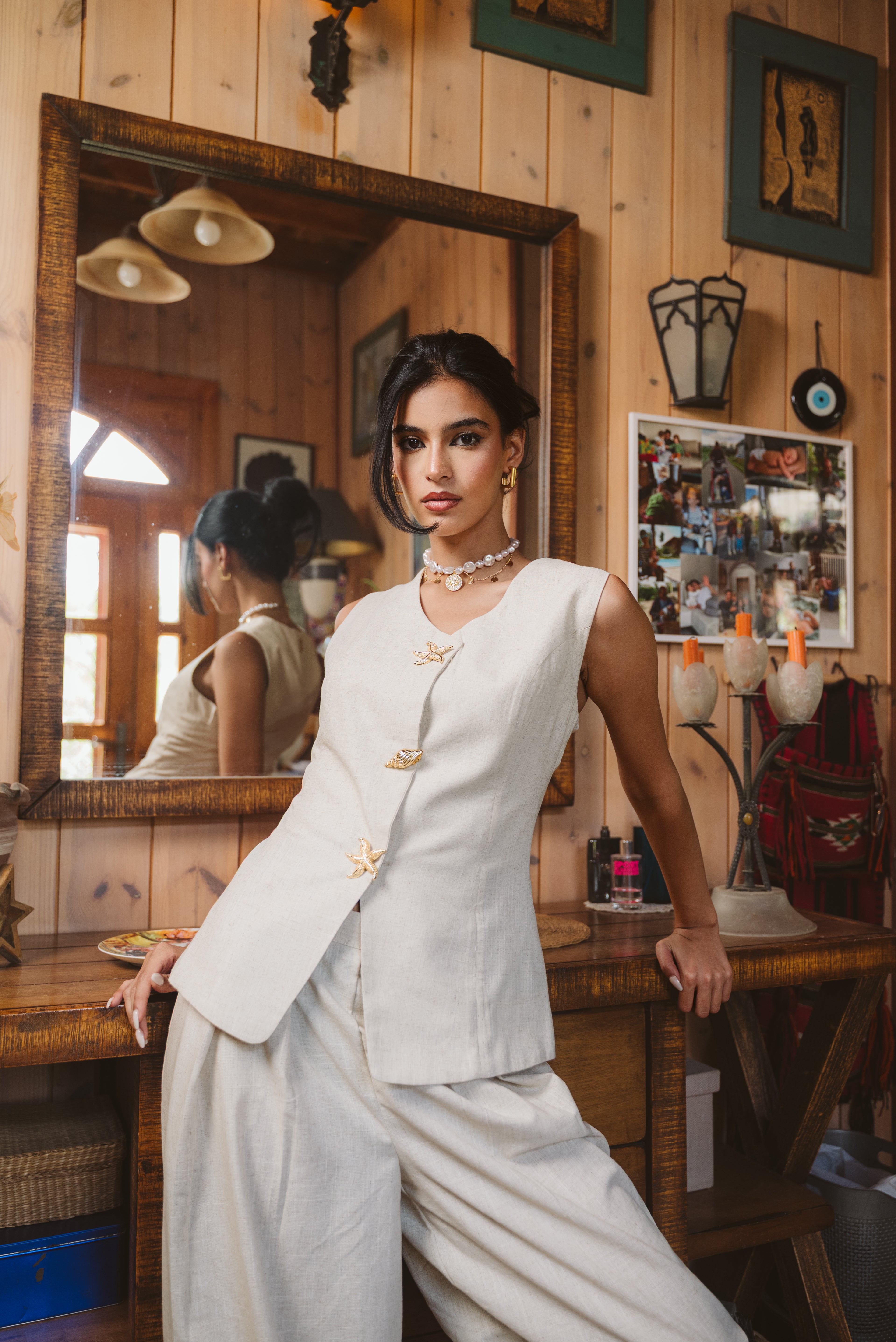 Nismah Vest - Breeze Beige