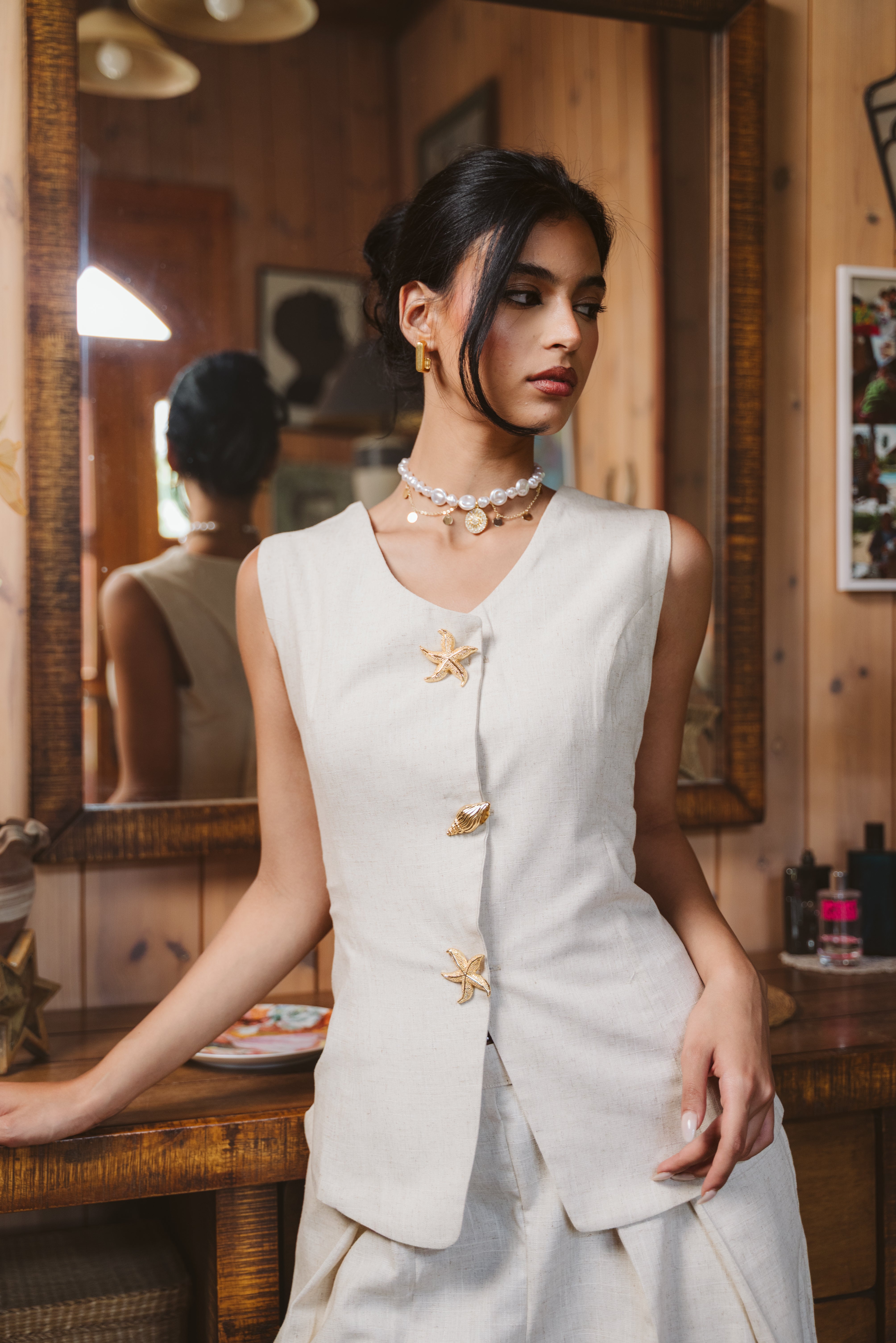 Nismah Vest - Breeze Beige